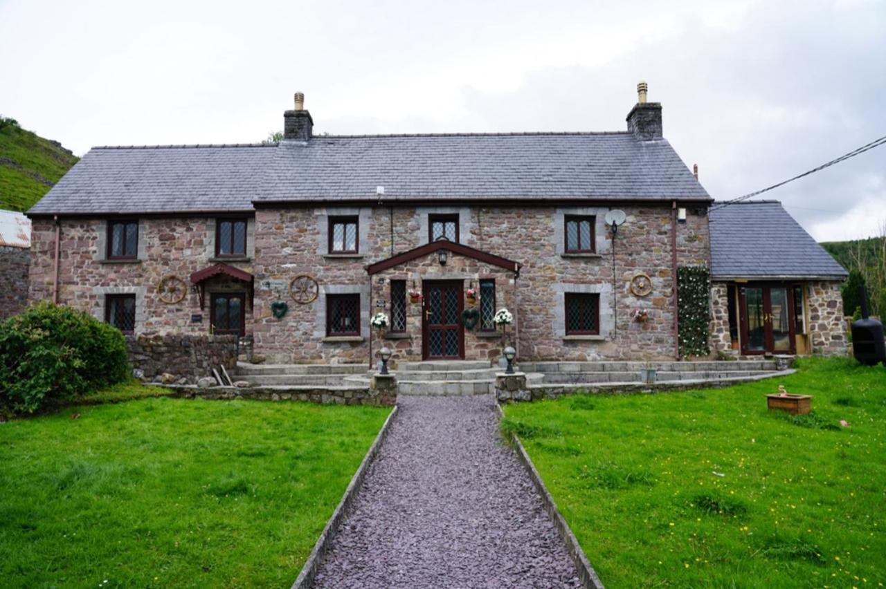 Hotel Pentre Riding Stables Abercraf Esterno foto