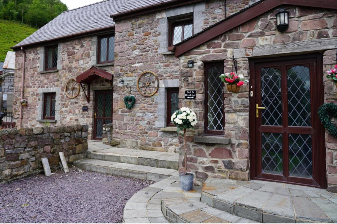 Hotel Pentre Riding Stables Abercraf Esterno foto